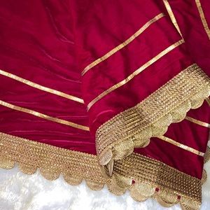 Beautiful pink velvet Indian shawl 💗